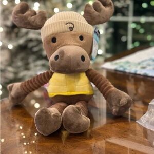 NWT Frisco by Chewy Holiday Moose Plush Squeaky Dog Toy Size Medium/ Large